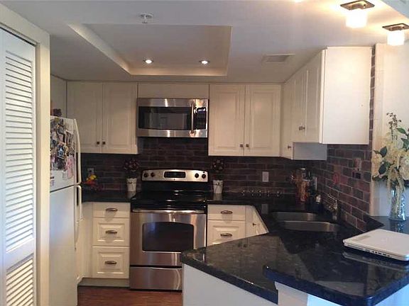 5th image of 2131 SE 10th Ave APT 1108