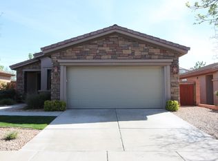 2448 N Expedition Dr, Washington, UT 84780