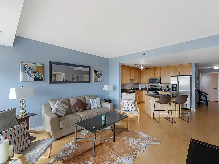 929 Portland Ave #2408 — Photo 6
