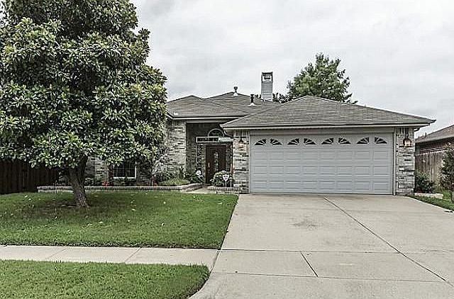 1st image of 322 Fairhaven Ct