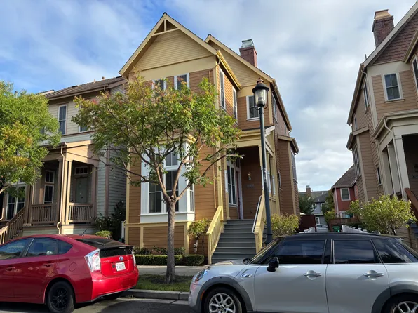 2069 Clark St, Hercules, CA 94547
