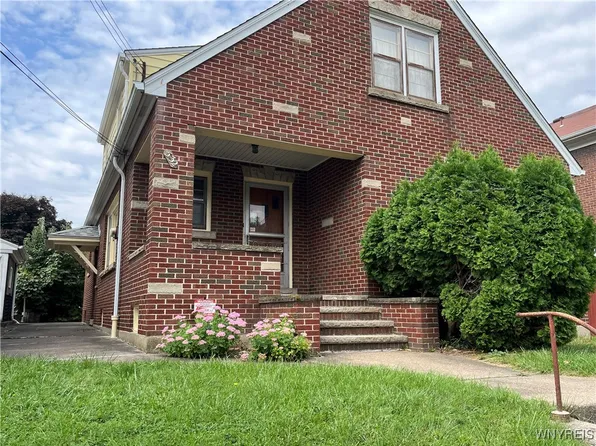 532 16th St #Lower, Niagara Falls, NY 14301