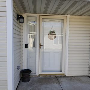 9991 Hunters Run, Saint John, IN, 46373