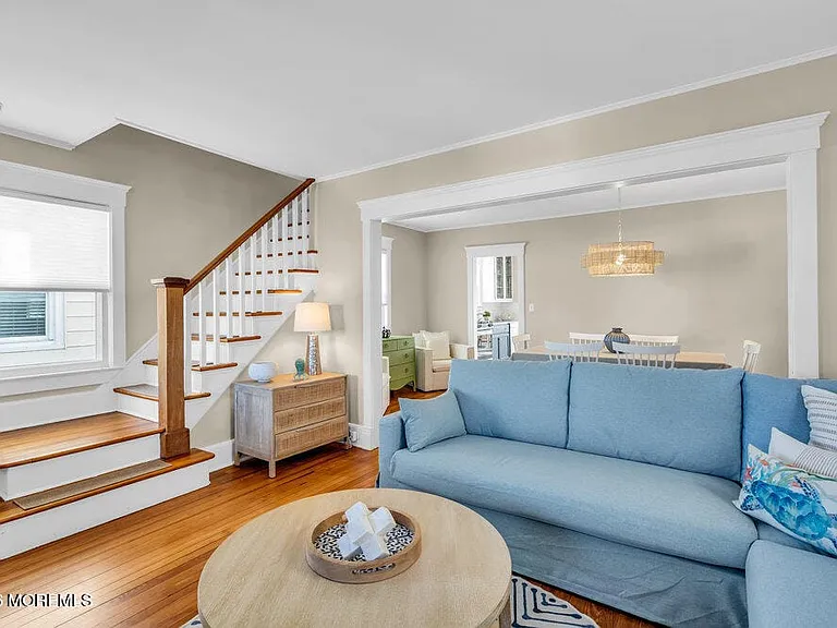 435 Norwood Ave — Photo 11