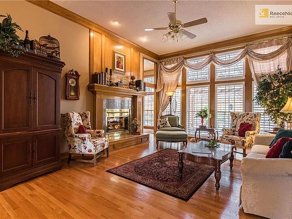 Great room is wonderful for entertaining!