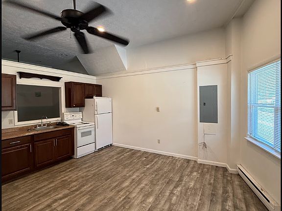 2nd image of 912 McLaughlin Run Rd #1