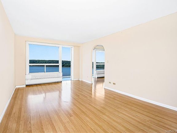 4th image of 2575 Palisade Ave APT 10J