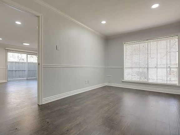 2nd image of 7705 Meadow Park Dr APT 133