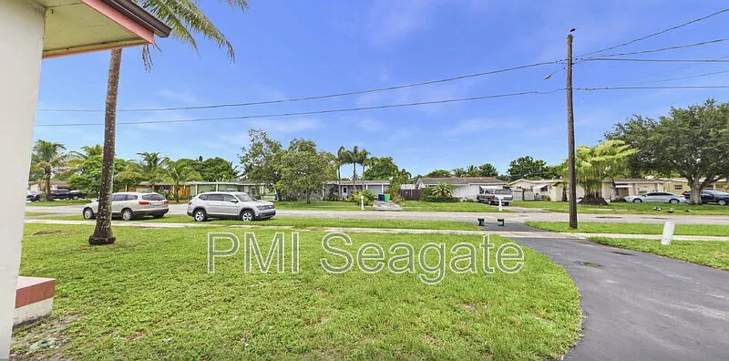2 bed, 2.0 bath, 1289 sqft, $2,600 — Photo 2