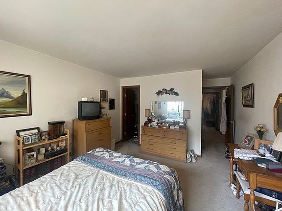 4th image of 6453 N Northwest Hwy #B-3