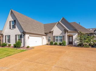 118 Magnolia Gardens Dr, Hernando, MS 38632