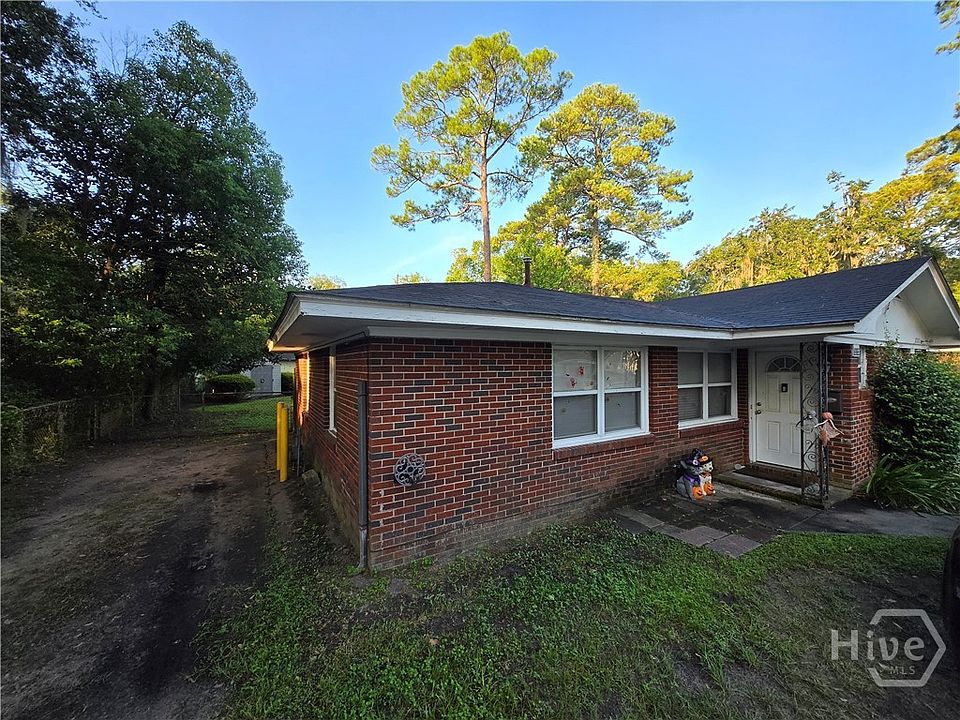 1st image of 2221 & 2223 Delesseps Avenue