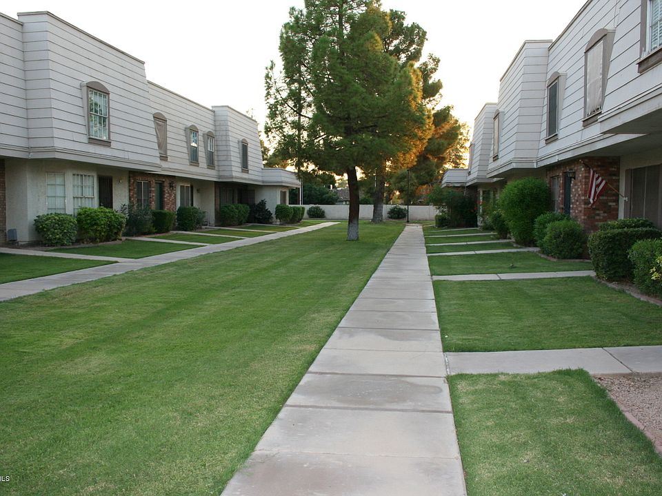 1st image of 905 E Shobe Dr