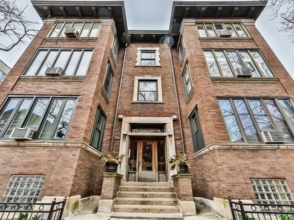 3753 N Pine Grove Ave #3, Chicago, IL 60613