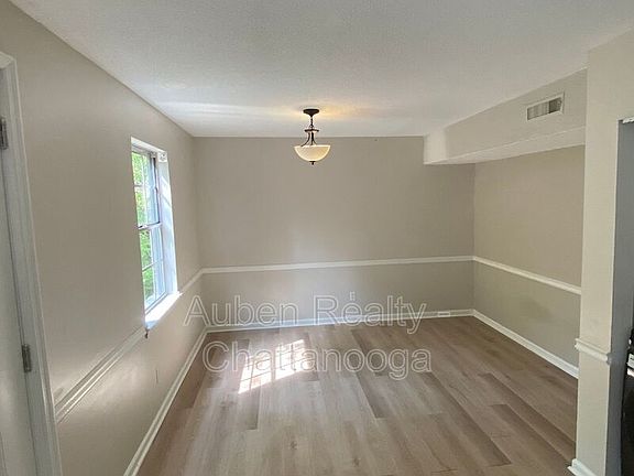 3rd image of 4690 Plaza Hills Ln Unit C