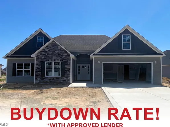 206 Talton Estates Dr, Pikeville, NC 27863