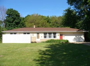 7710 Blue Star Hwy, South Haven, MI 49090