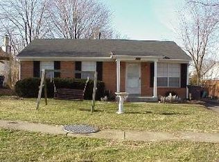 5406 Crosstree Pl, Louisville, KY 40229