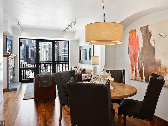 4th image of 500 Grant St E #1108