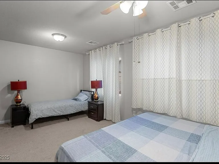 10137 Herons Rise St — Photo 25