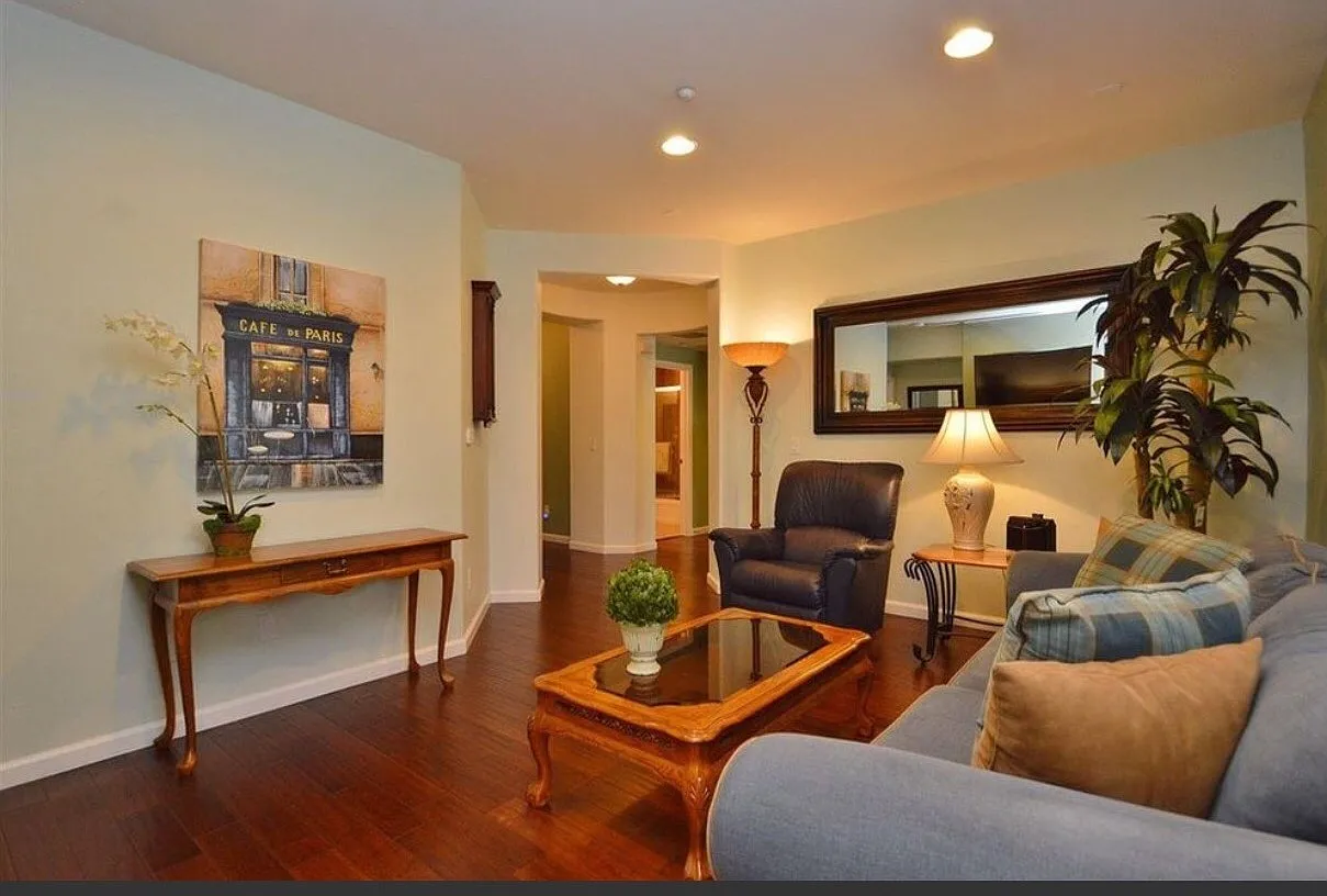 Dublin Terraces Spacious 2BR/2BA with Hardwood Floors, Pool, Clubhouse & Gym! — Photo 3
