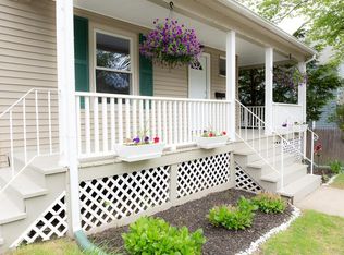 28 Laurier St, Worcester, MA 01603