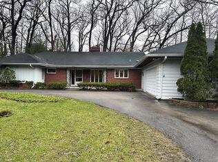 2616 W Chickadee Trl, Rockford, IL 61107