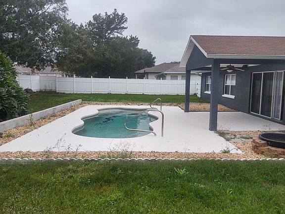 4th image of 18 White Dove Ln