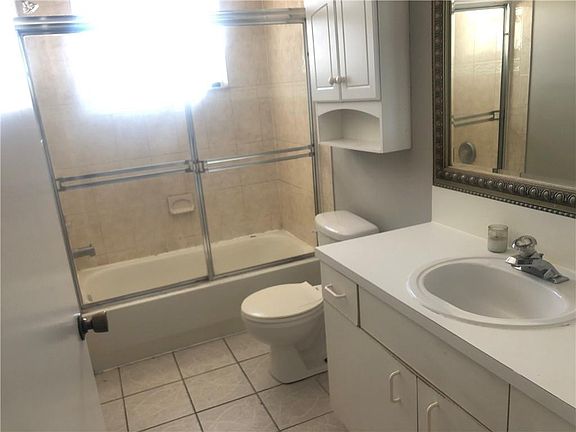 5th image of 4109 Eastridge Cir