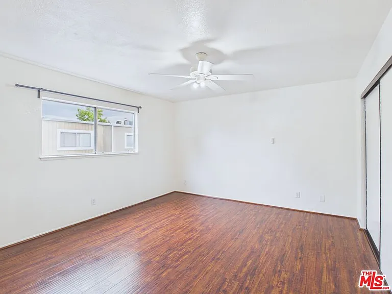 1937 Glenoaks Blvd #150 — Photo 8