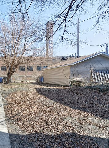 2nd image of 3459 S Lituanica Ave