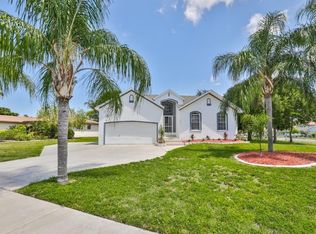 6508 Manila Palm Way, Apollo Beach, FL 33572