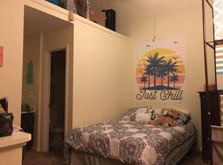 418 Racine Dr APT 206, Wilmington, NC 28403