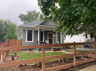 4017 36th St, Mount Rainier, MD 20712