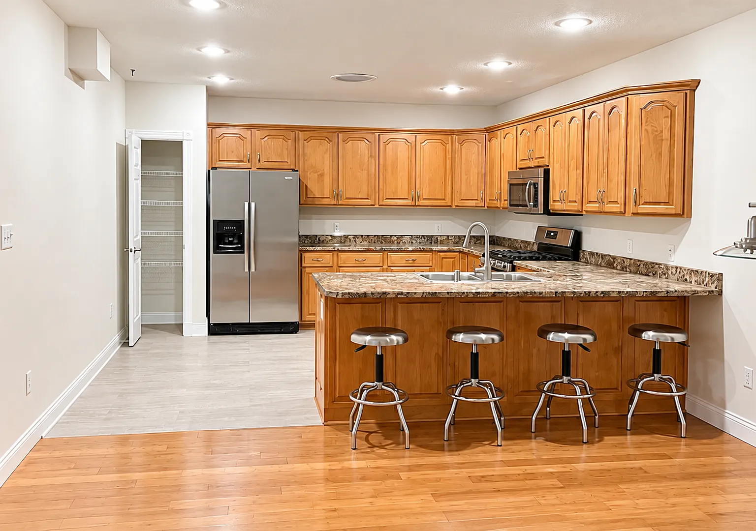 4,195 sq. ft. + Bonus Room + Office + Huge Garage — Photo 3