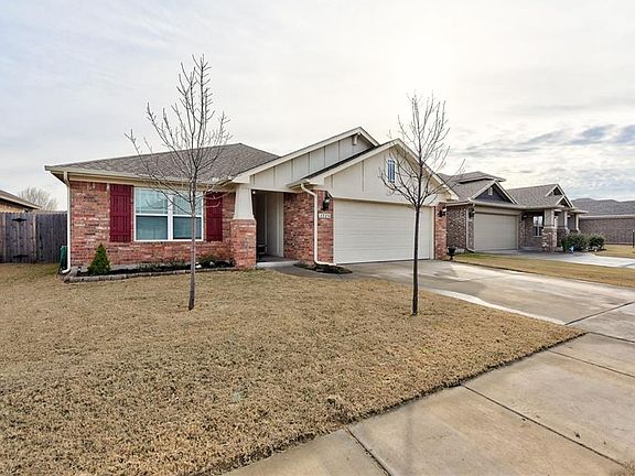 2nd image of 2725 Leopard Lily Dr