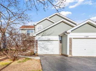 1182 Regency Dr, Schaumburg, IL 60193
