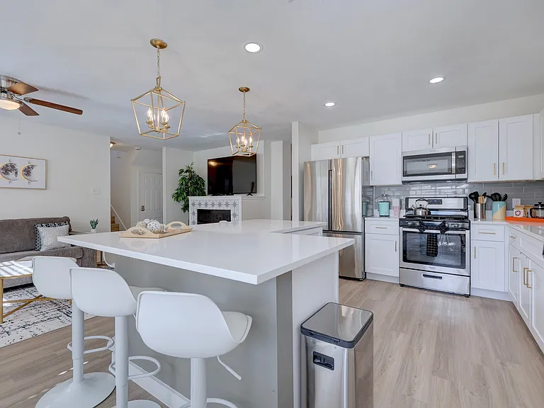 3409 Kissman Dr — Photo 13