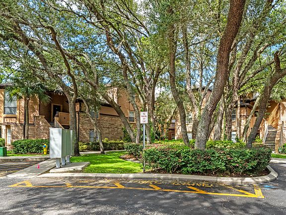 2nd image of 482 N Pin Oak Pl APT 302