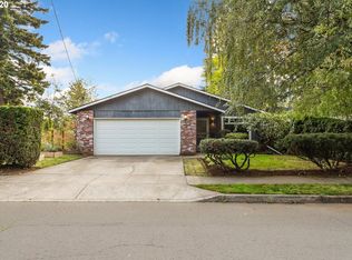 2244 SE 76th Ave, Portland, OR 97215