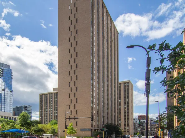 19 S 1st St APT B2206, Minneapolis, MN 55401