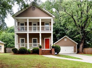2781 Glenvalley Dr, Decatur, GA 30032