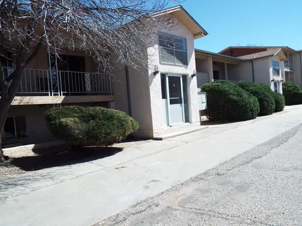 1 Oxford St APT 2, Pueblo, CO 81005