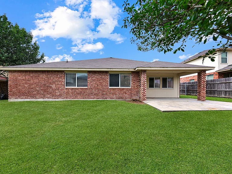 1804 Lobrecht Ct — Photo 23