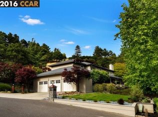 3 Monterey Ter, Orinda, CA
