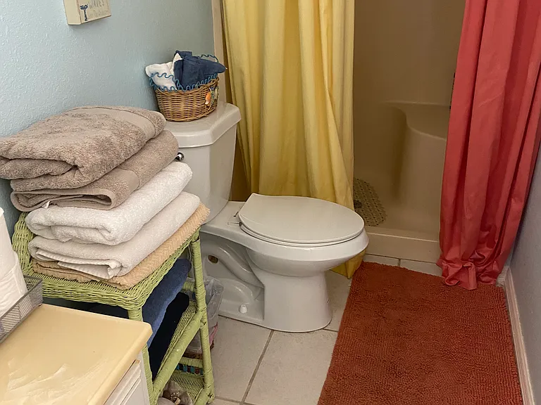 9006 Seagrape Ln — Photo 16