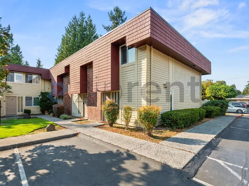 511 141st Ave SE #35