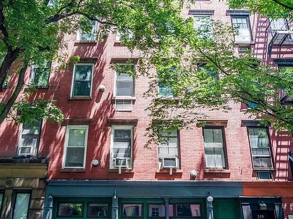 217 E 5th St #6F, New York, NY 10003