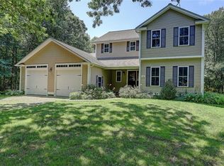 786 Broad Rock Rd, South Kingstown, RI 02879