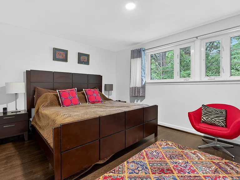 Primary Bedroom (Bedroom #1)